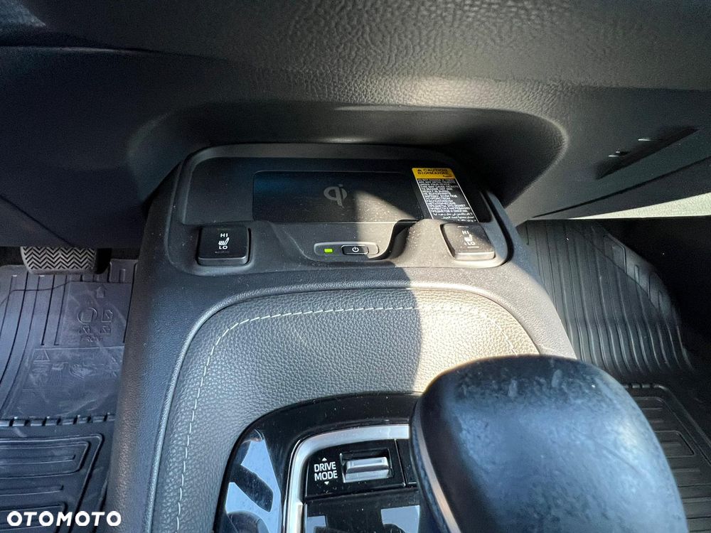 Toyota Corolla 1.8 Hybrid Executive - 21