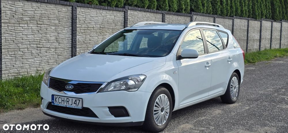 Kia Ceed 1.4 Comfort - 14