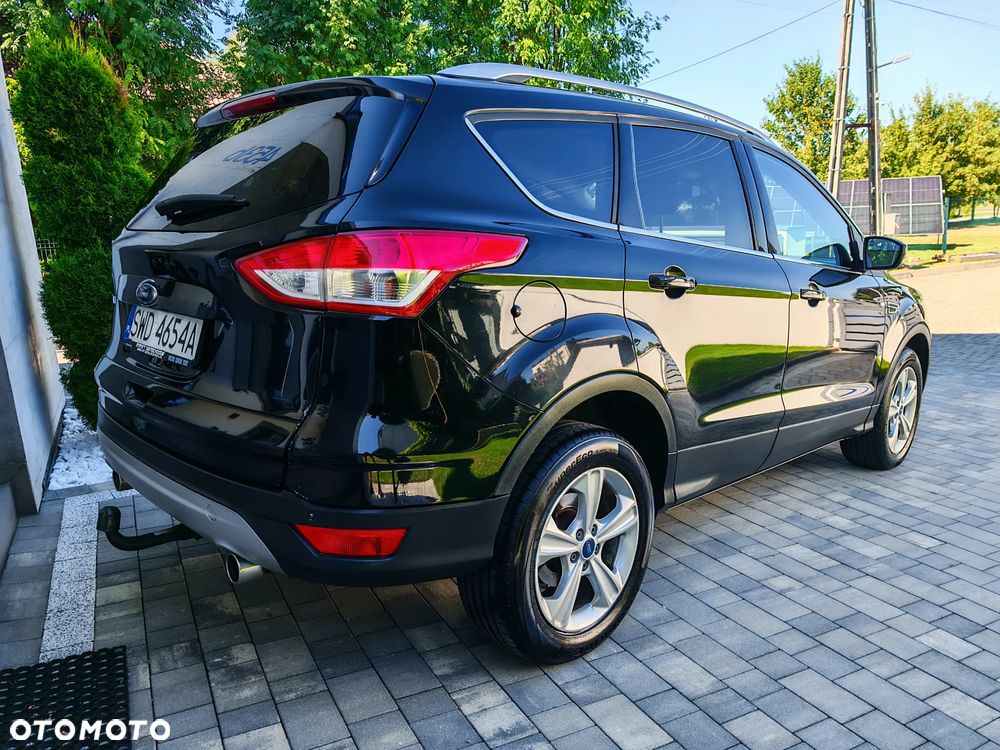 Ford Kuga 2.0 TDCi 4x4 Titanium - 6