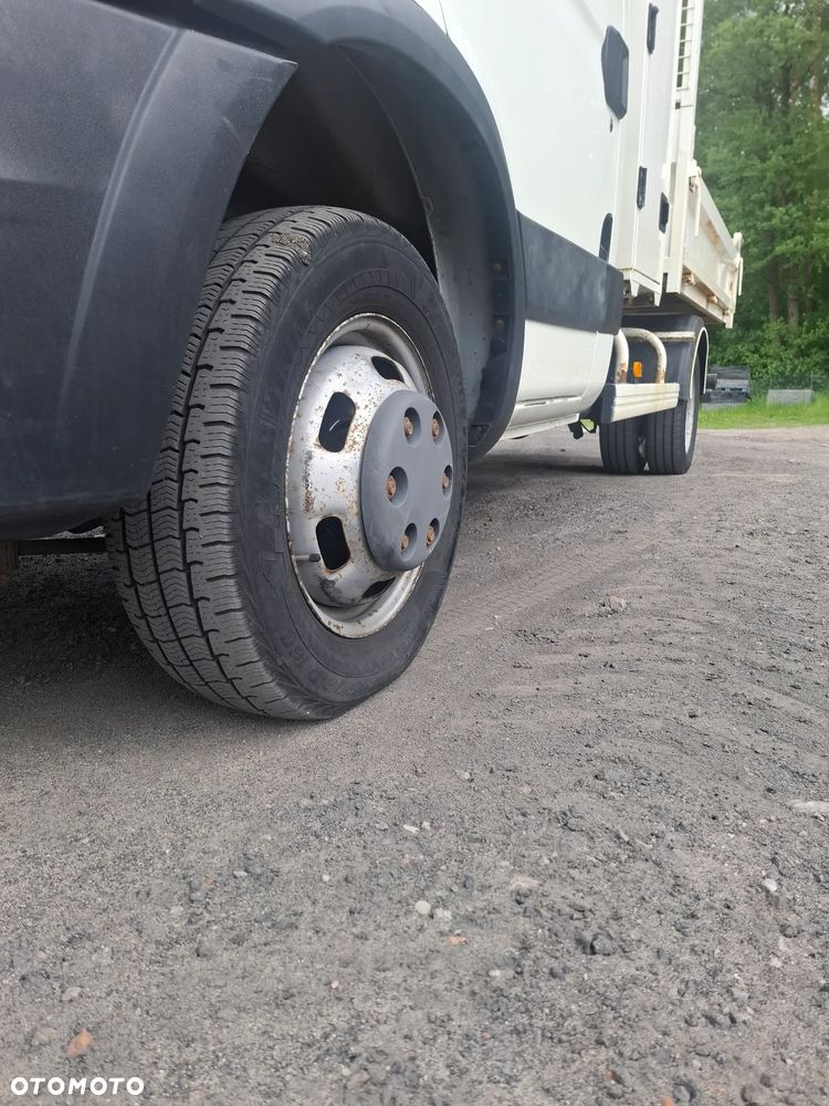 Iveco 35C13 - 11
