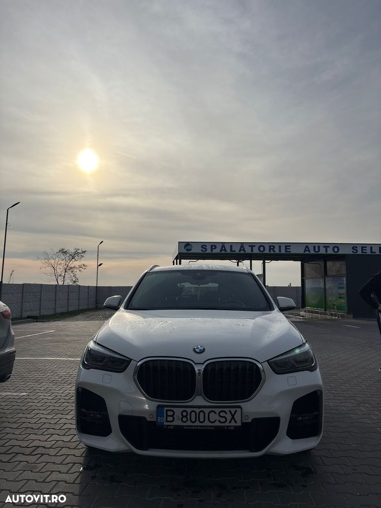 BMW X1 xDrive20d AT - 8