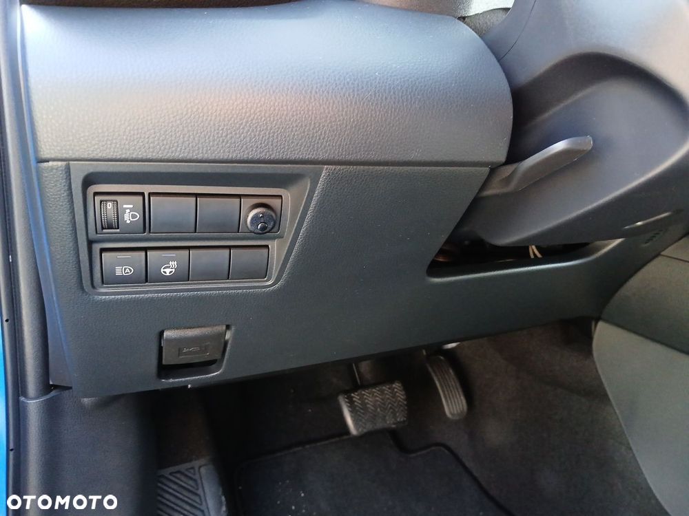 Toyota Yaris Hybrid 1.5 Premiere Edition - 41