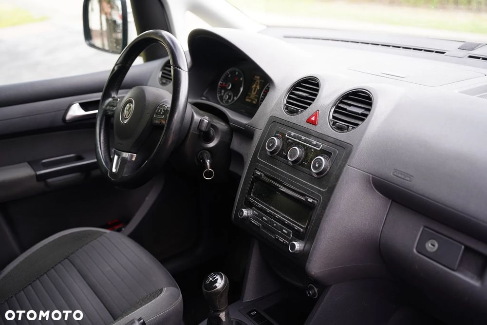 Volkswagen Caddy Comfortline - 10