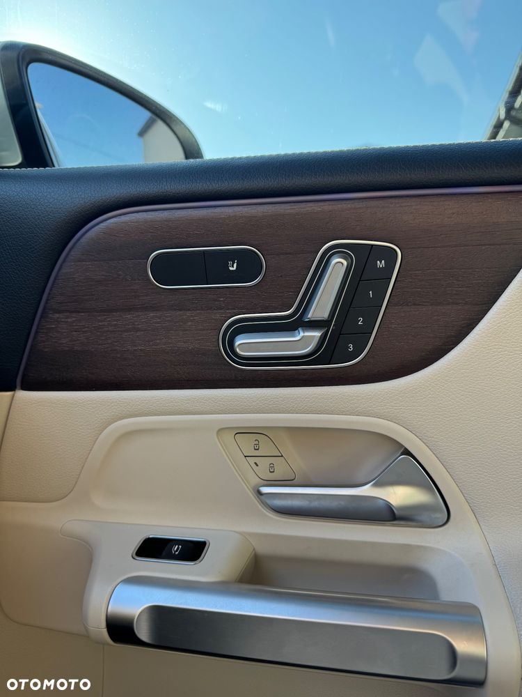 Mercedes-Benz GLB 250 4Matic 8G-DCT Edition 1 - 15
