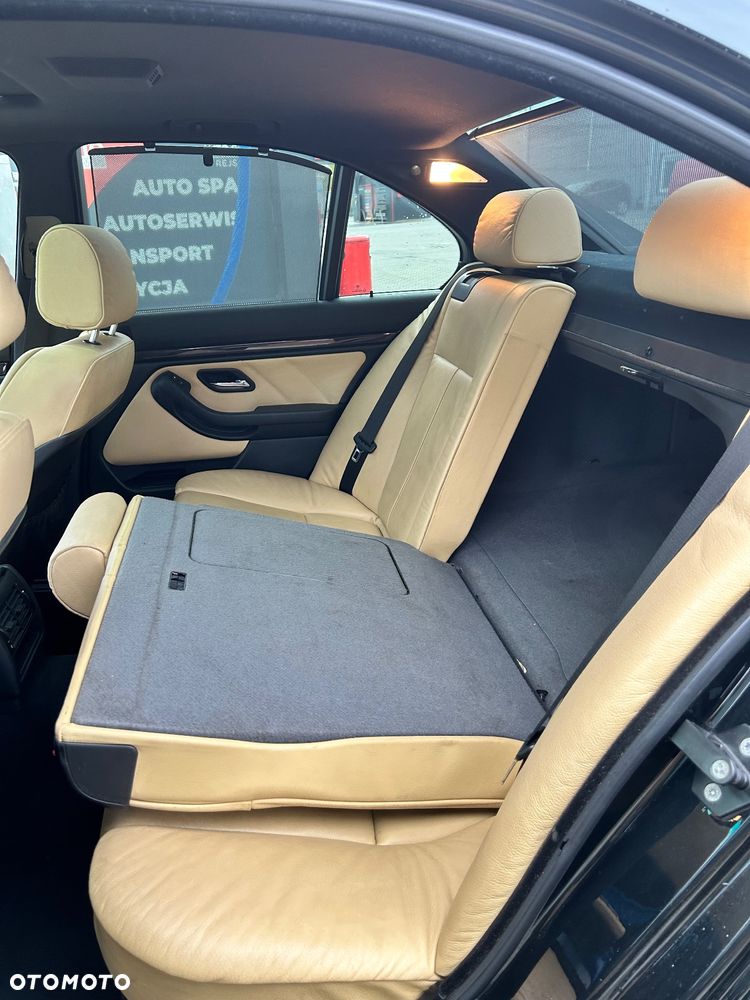 BMW Seria 5 525i - 13