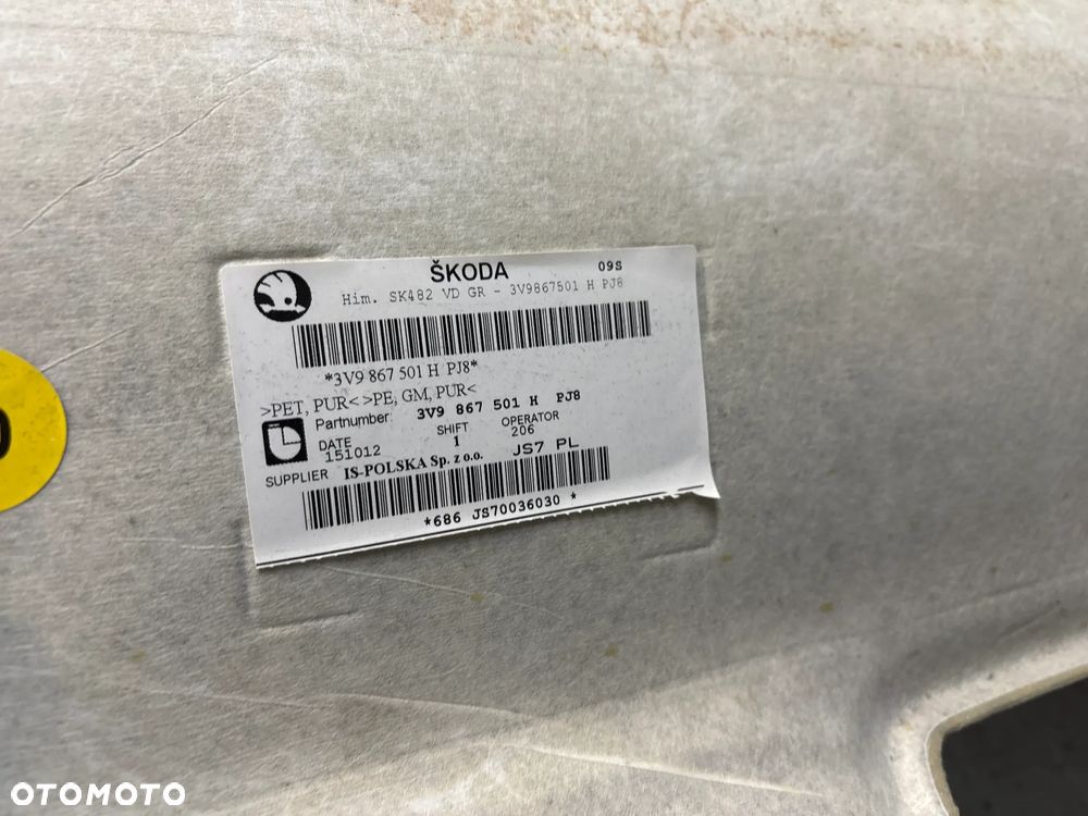Skoda Superb III 3 kombi podsufitka 3V9867501H - 5