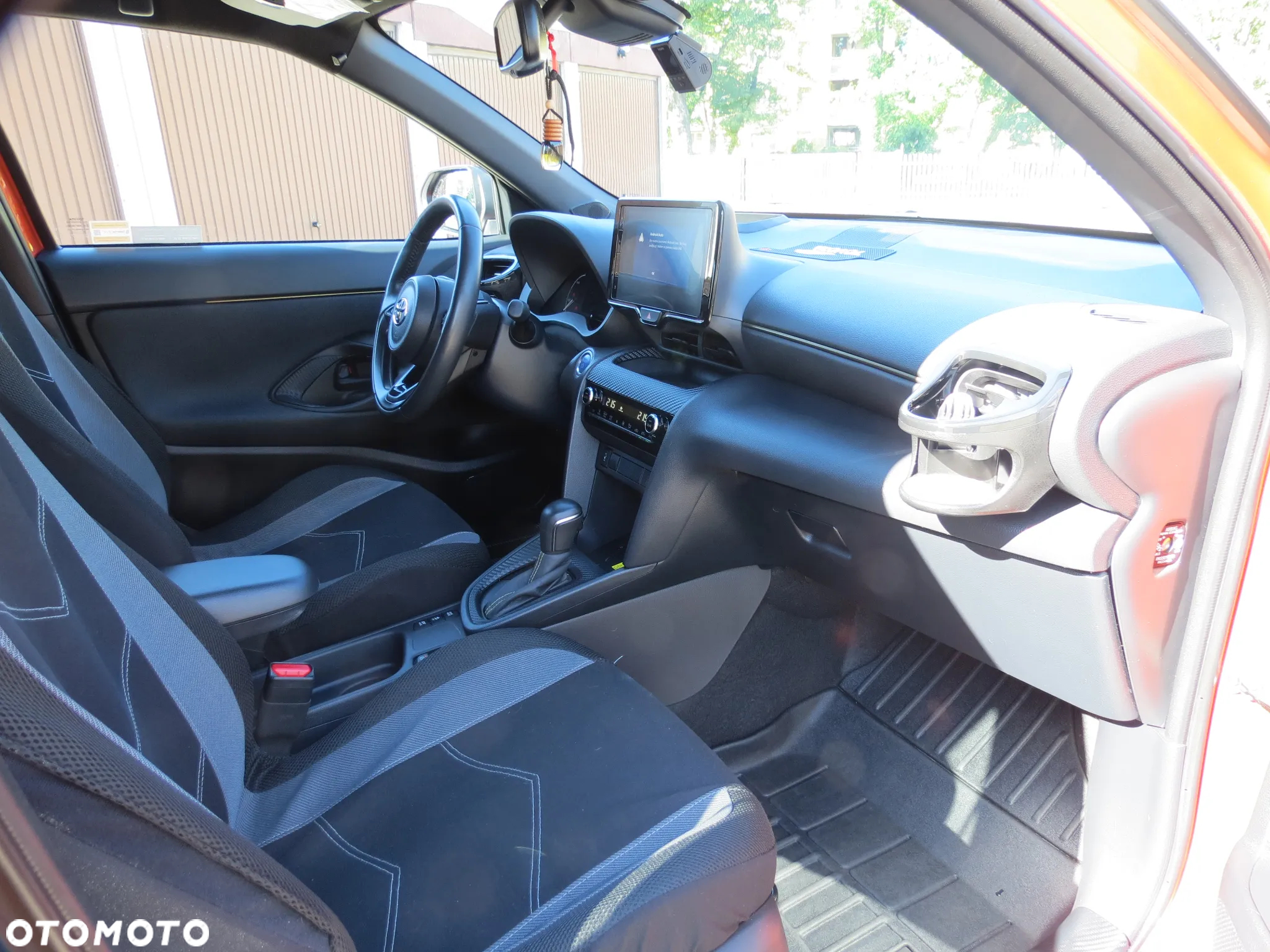 Toyota Yaris Cross Hybrid 1.5 Adventure - 21