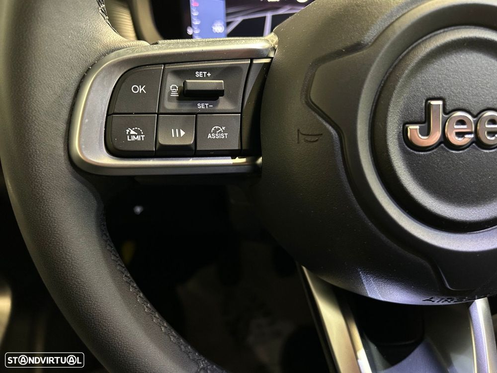 Jeep Avenger 1.2 GSE T3 Altitude - 36