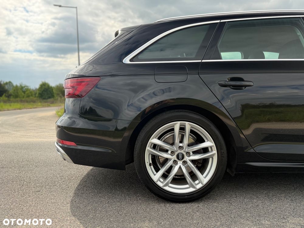 Audi A4 Avant 40 TDI S tronic S line - 24