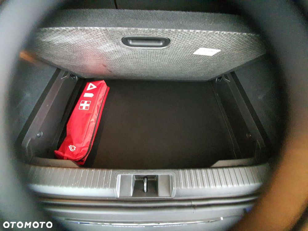 Renault Captur 1.0 TCe Techno - 27