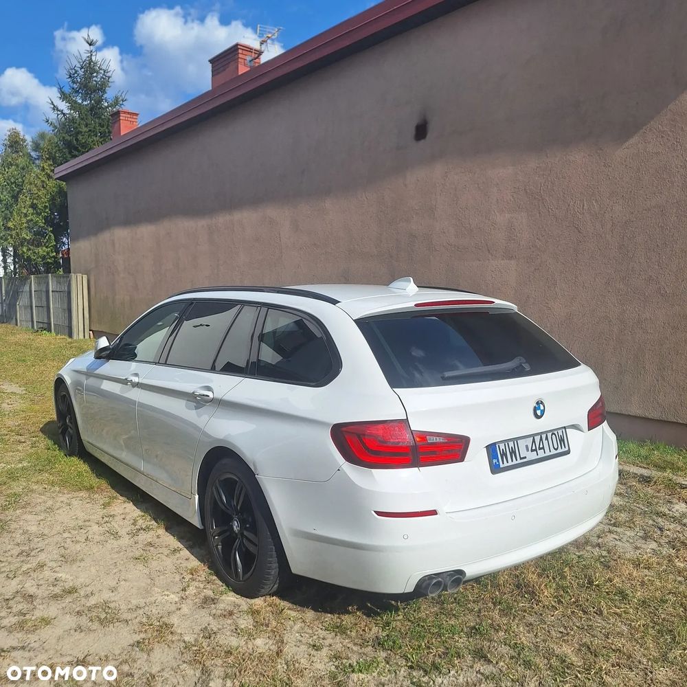 BMW Seria 5 530d Sport-Aut - 2