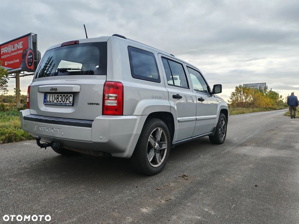 Jeep Patriot 2.4 Limited - 10