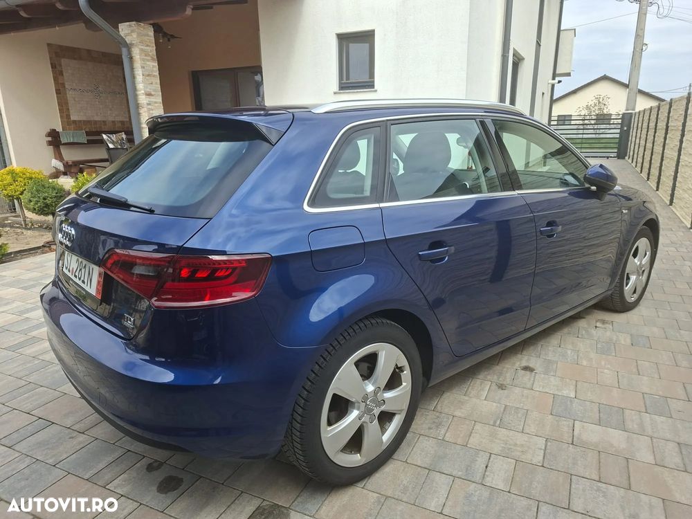 Audi A3 2.0 TDI ack (clean diesel) quattro S tronic Attraction - 3