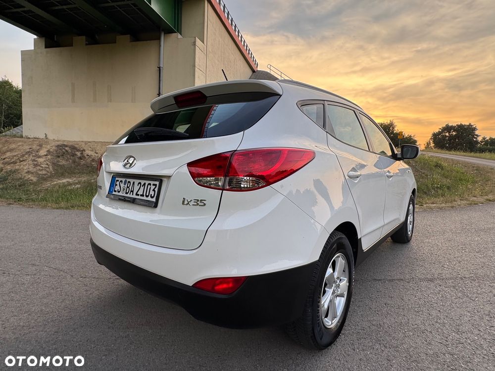 Hyundai ix35 1.6 2WD Fifa World Cup Edition - 18