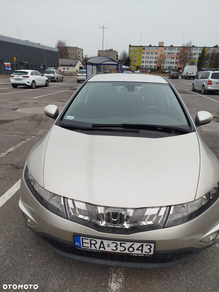 Honda Civic 1.8 Comfort - 15