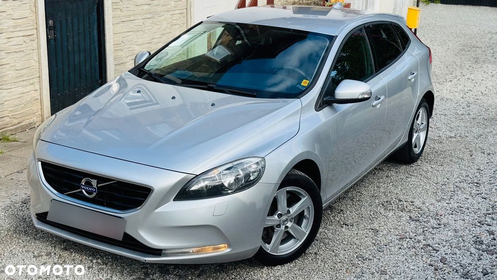 Volvo V40 D4 Inscription - 8