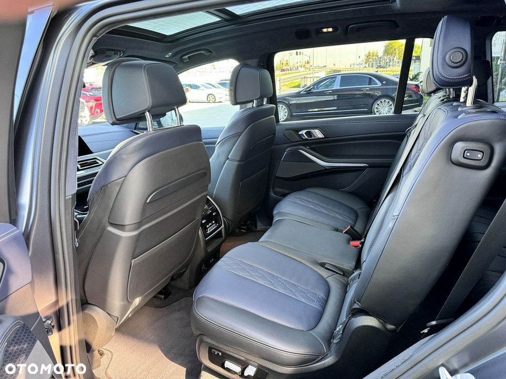 BMW X7 M50d sport - 19