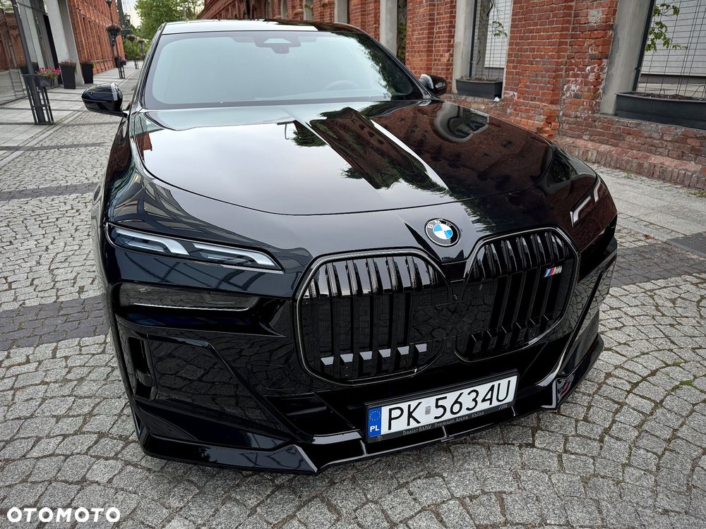 BMW Seria 7 740i - 11