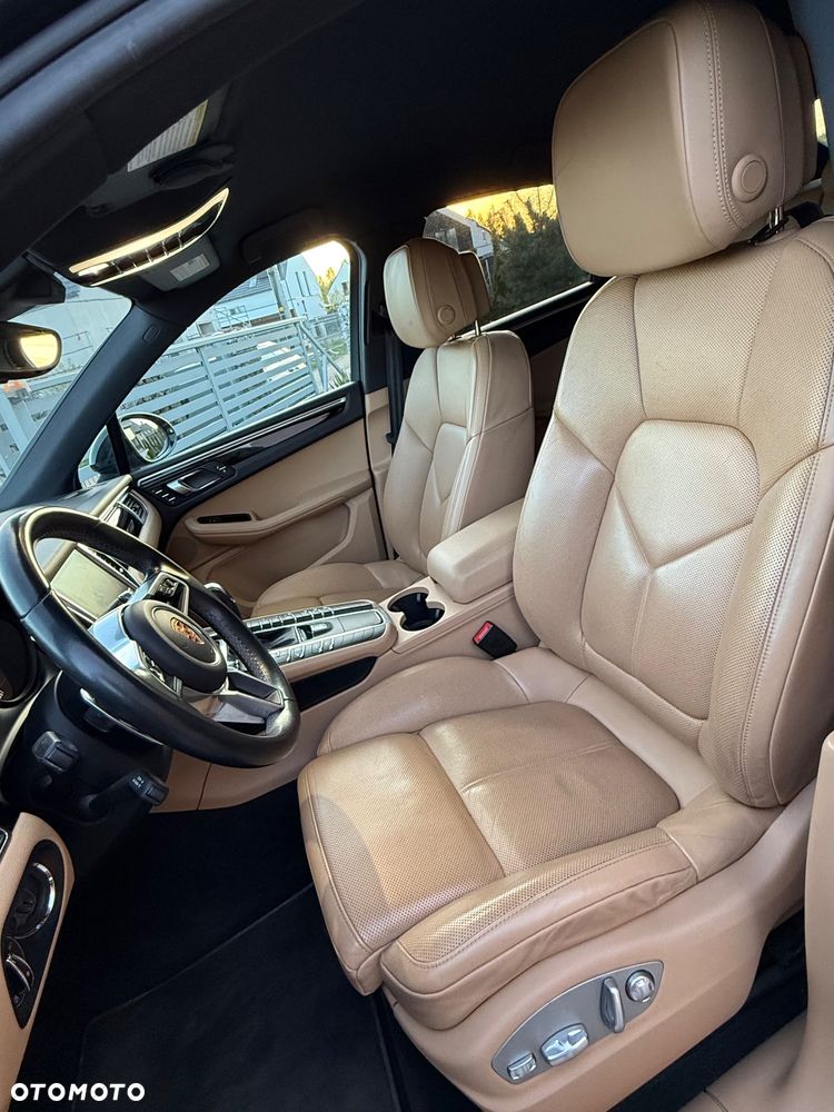 Porsche Macan PDK - 6