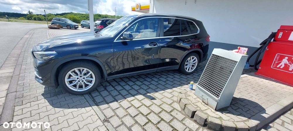 BMW X5 xDrive40d mHEV - 8