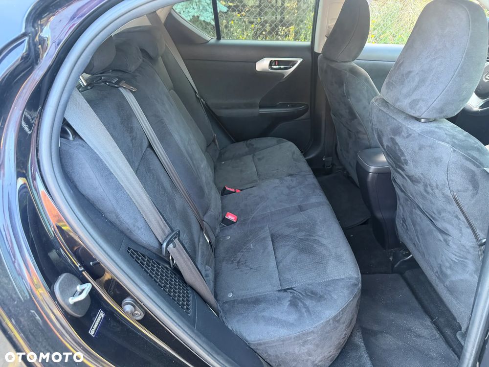 Lexus CT 200h Prestige - 25