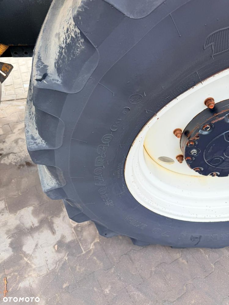 New Holland T7060 - 21