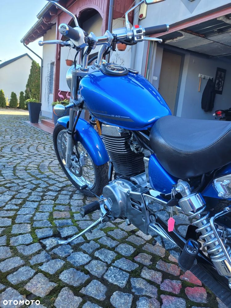Suzuki Boulevard - 4