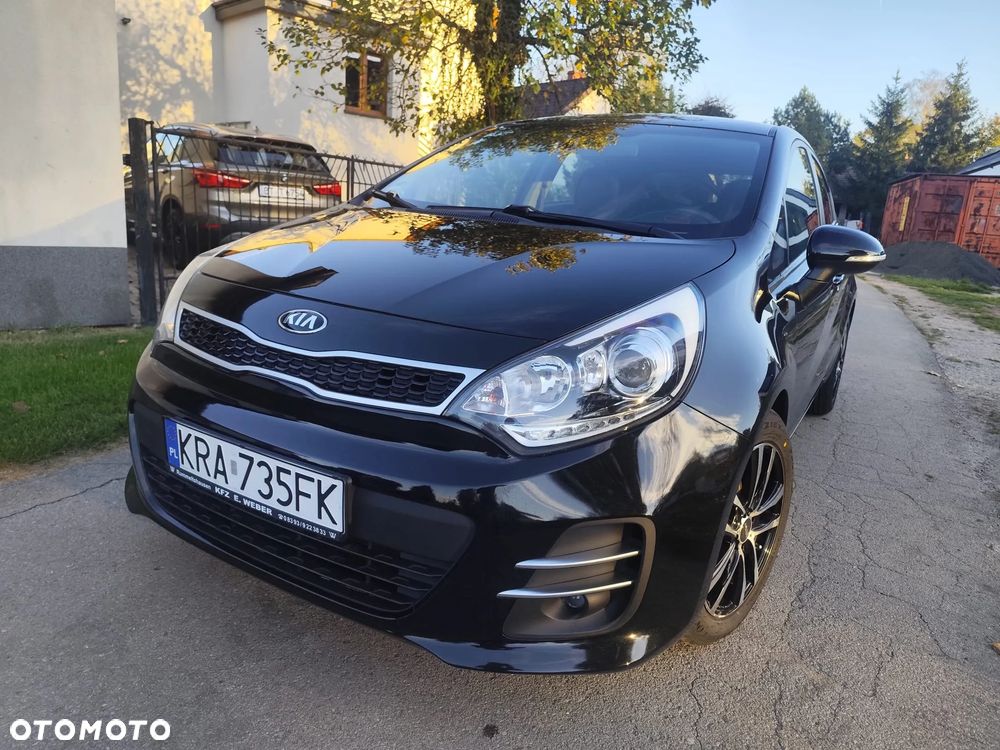 Kia Rio - 8