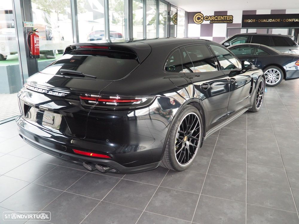 Porsche Panamera Sport Turismo - 13