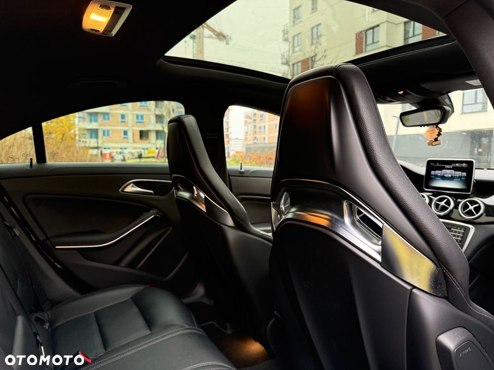 Mercedes-Benz CLA AMG 45 4-Matic - 35