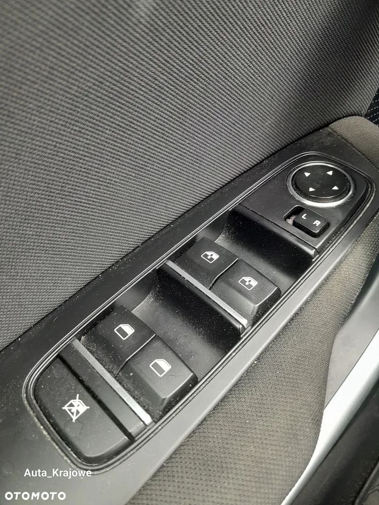 Kia Ceed 1.5 T-GDI M - 23
