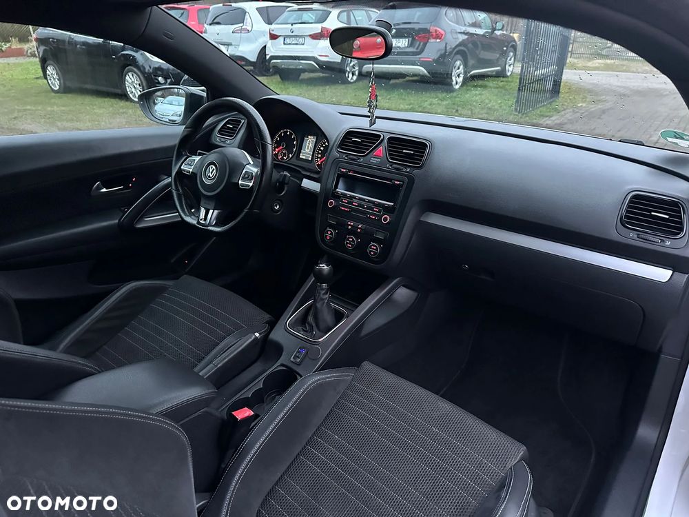 Volkswagen Scirocco - 12