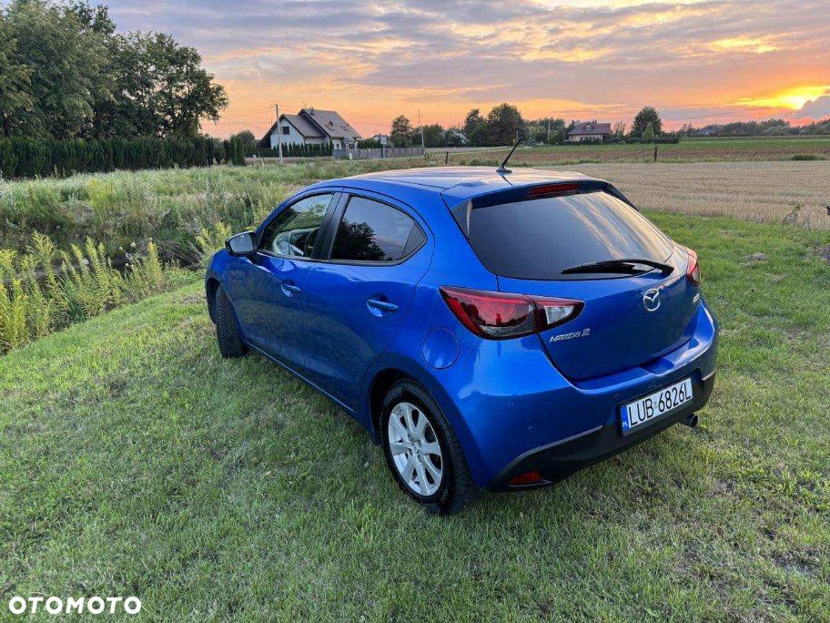 Mazda 2 - 6