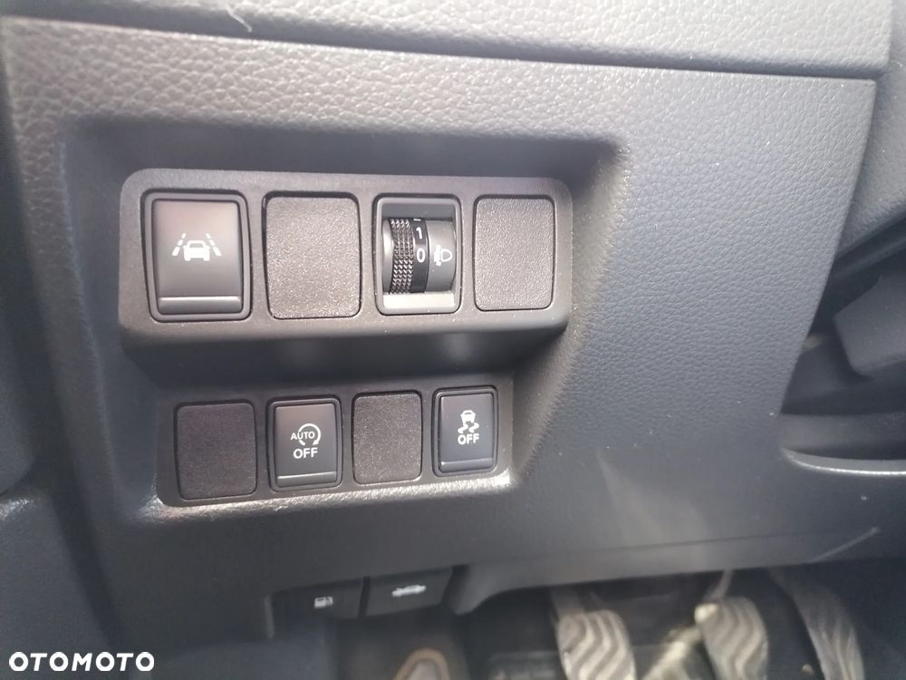 Nissan Qashqai 1.6 DCi Acenta EU6 - 18
