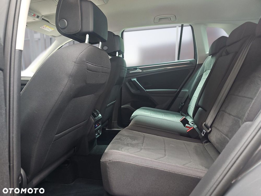 Volkswagen Tiguan 2.0 TDI SCR 4Mot Elegance DSG - 10
