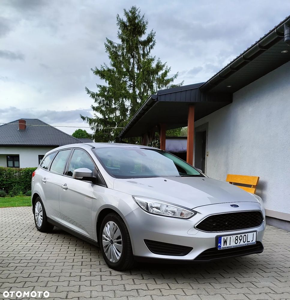 Ford Focus - 12