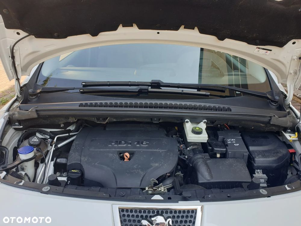 Peugeot 3008 HDi 150 Allure - 21