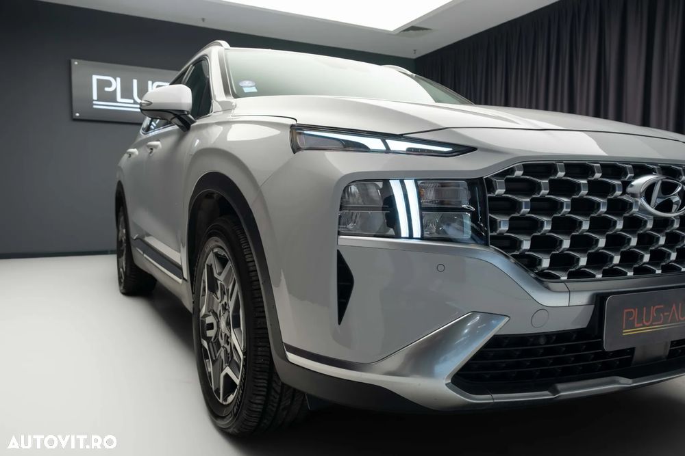 Hyundai Santa Fe - 3