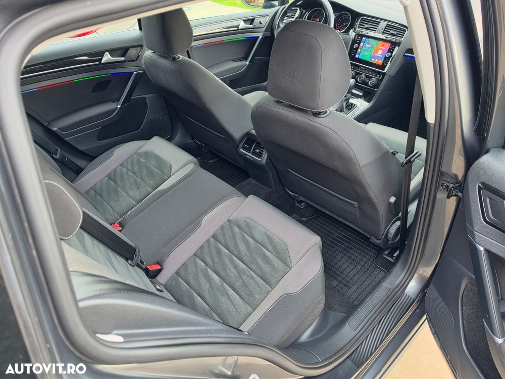 Volkswagen Golf 1.6 TDI DSG Comfortline - 8