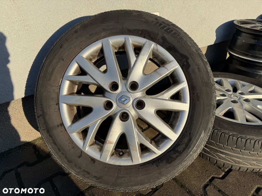 Renault Fluence 1.6 16V Life - 25