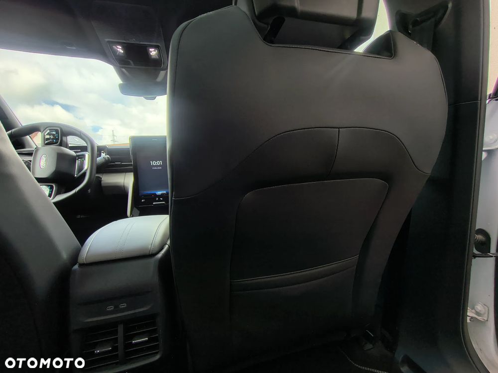 Ford Explorer 78kWh Premium AWD - 22