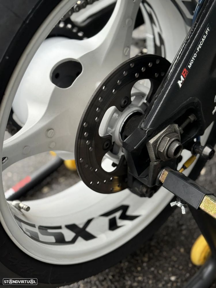 Suzuki GSX-R K5 1000 - 10