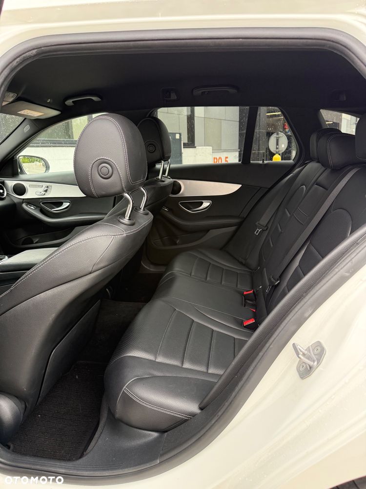 Mercedes-Benz Klasa C 220 d 9G-TRONIC Exclusive - 18