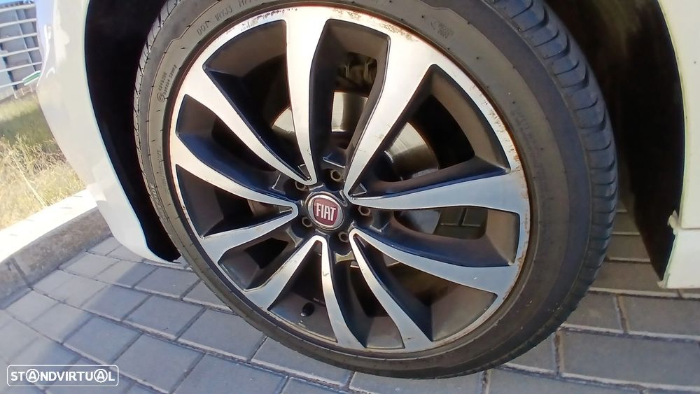 Fiat Tipo Station Wagon 1.3 M-Jet Lounge - 20