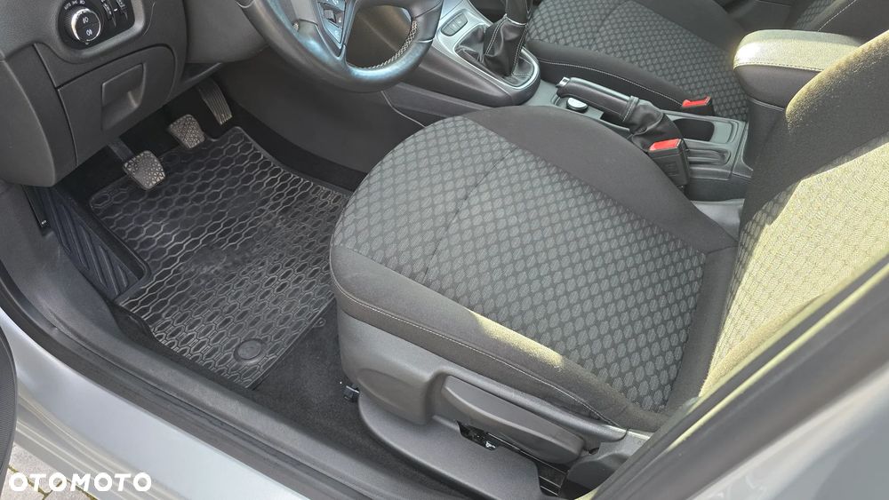 Opel Astra 1.4 T Elite - 16