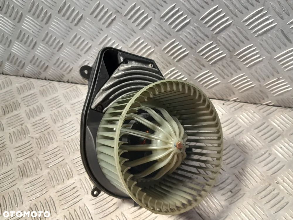 DMUCHAWA NAWIEWU 8D1820021 Volkswagen Passat b5 - 4