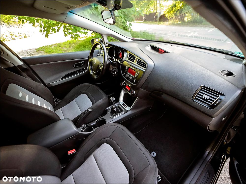 Kia Ceed - 19