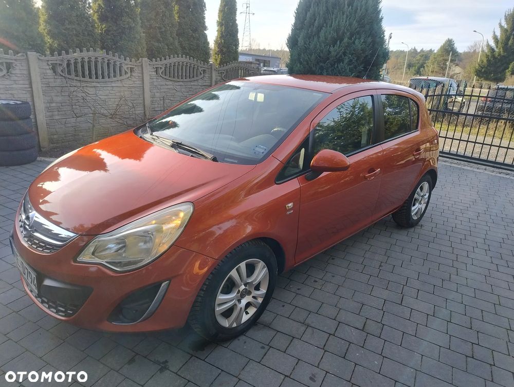 Opel Corsa 1.4 16V Color Elegance - 1