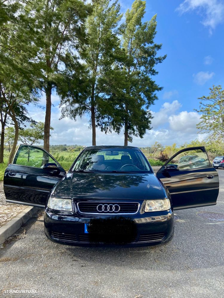 Audi A3 1.9 TDI Attraction - 4