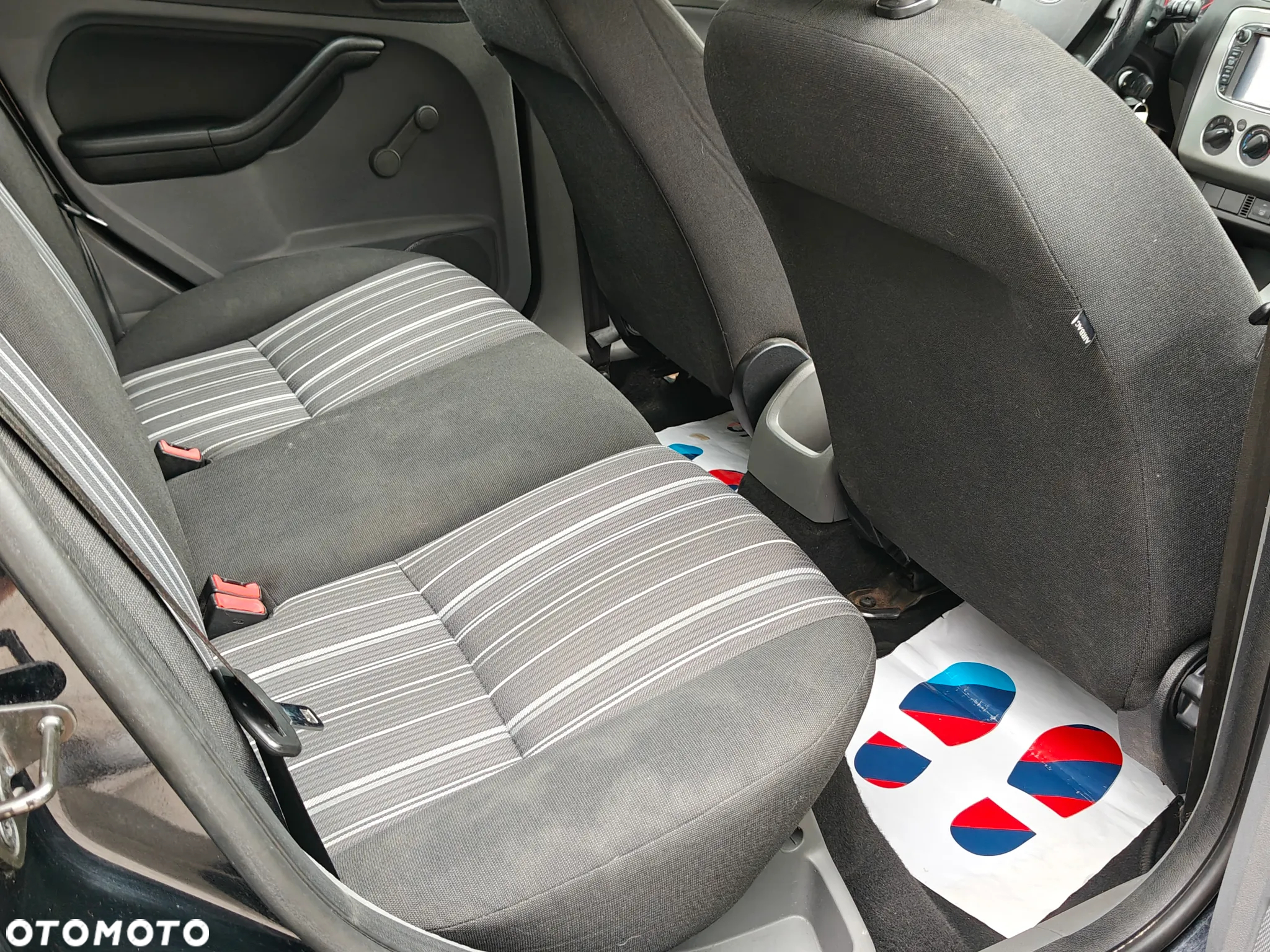 Ford Focus 1.8 TDCi Ambiente - 18